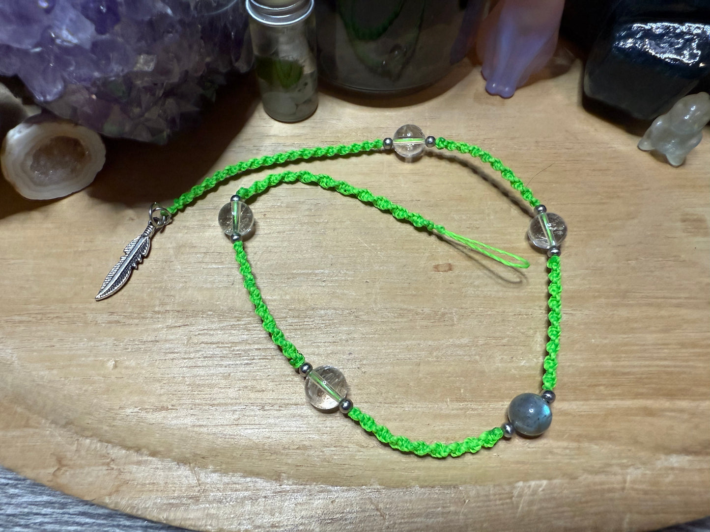 Haarsträhne neongrün