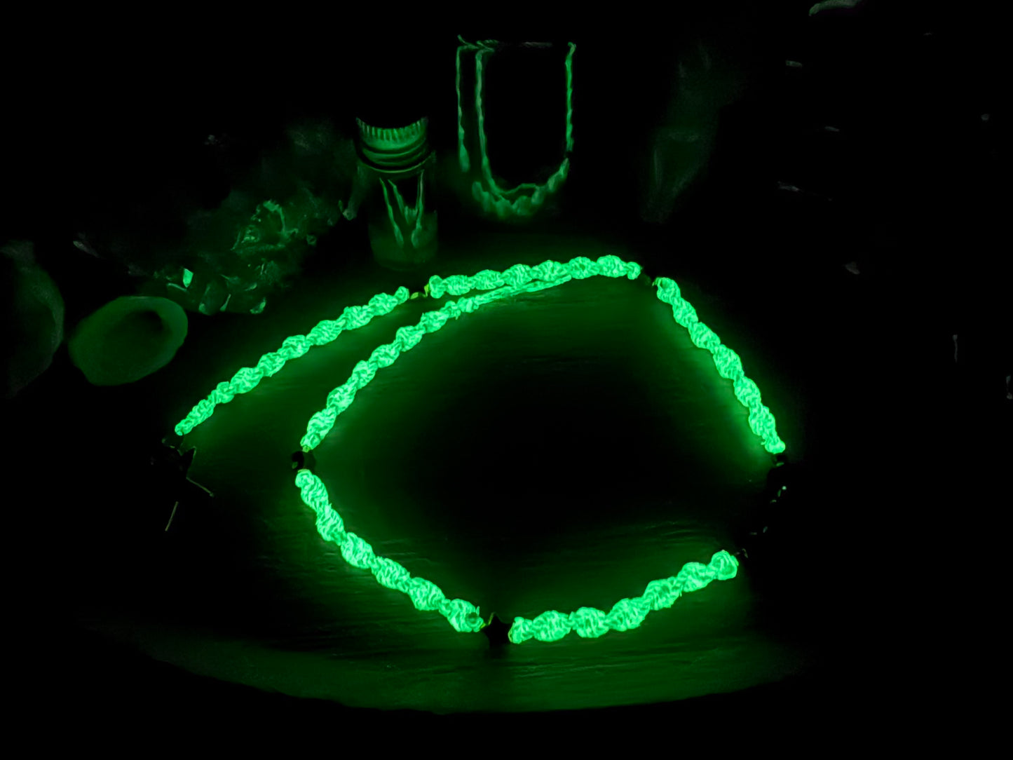 Haarsträhne nachtleuchtend