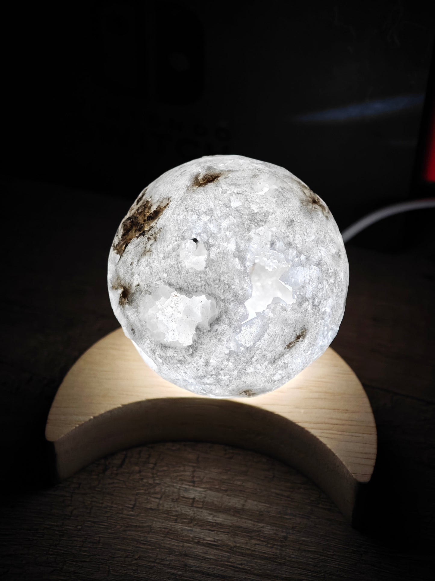 Bergkristall Mond groß