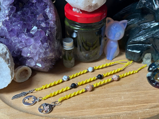 Haarsträhne gelb kurz