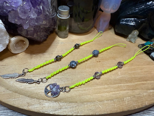 Haarsträhne neongelb kurz